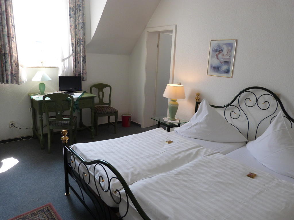 Hotel Jaegerhof Mayen Phòng bức ảnh
