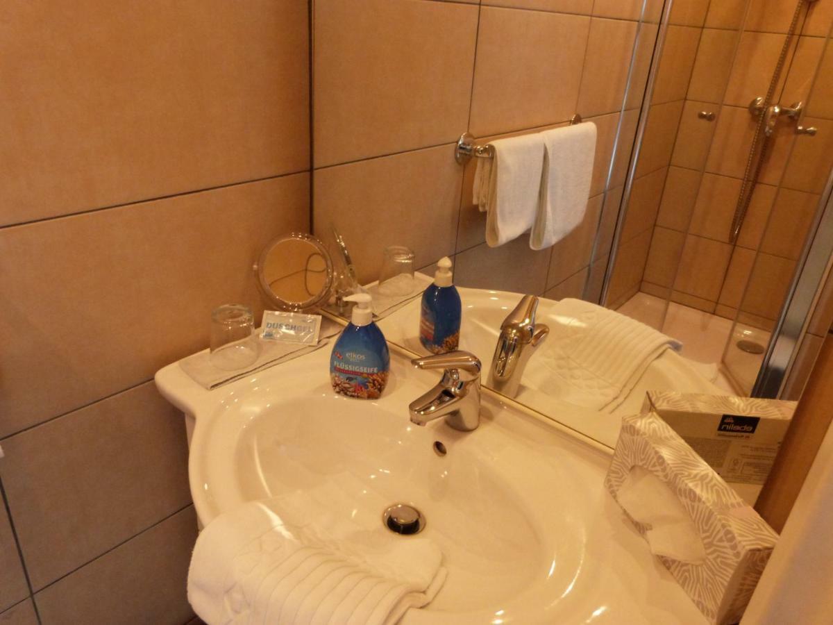Hotel Jaegerhof Mayen Ngoại thất bức ảnh